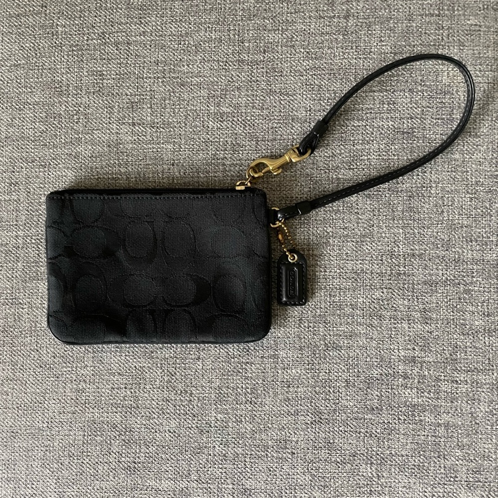 Vintage Coach Signature Black Wristlet - Picture 2 of 5